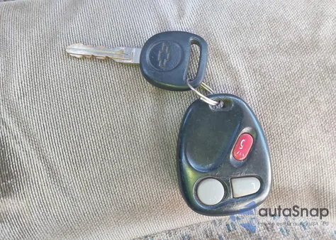 2001 Chevrolet Silverado 2500Hd Ls from USA, damaged, VIN 1GCHC23U71F181536